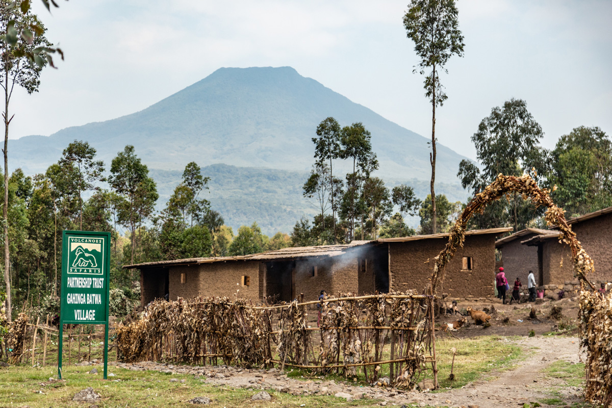 The Building of a Permanent Settlement for the Gahinga Batwa, Uganda
